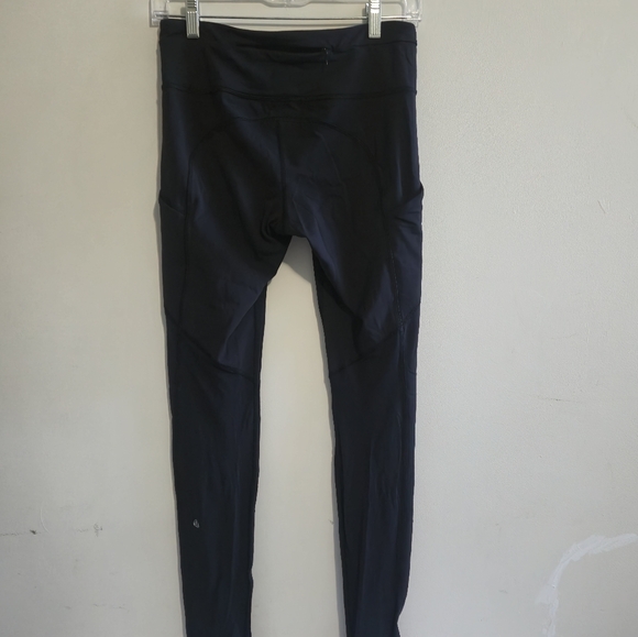 lululemon black leggings with pockets - Picture 1 of 6